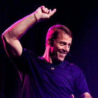 Tony_Robbins